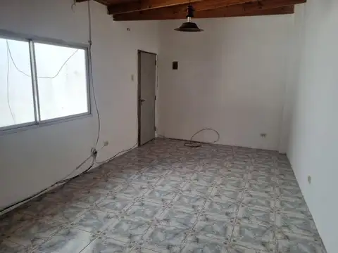 Depto Tipo Casa en Alquiler en Floresta, $ 750.000