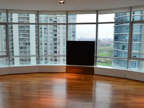 Departamento en Alquiler de 3 dormitorios