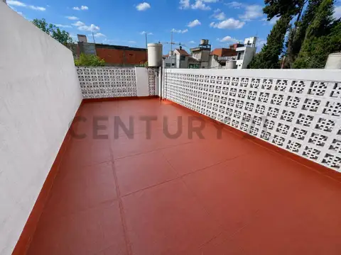 Depto Tipo Casa 2 ambientes con 1 baño