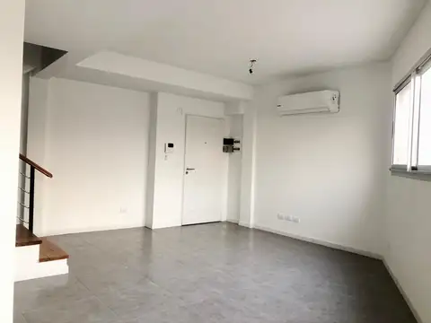 Departamento en Venta en Villa del Parque, USD 190.000