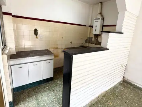 Depto Tipo Casa en Venta en Lanús Oeste, USD 80.000