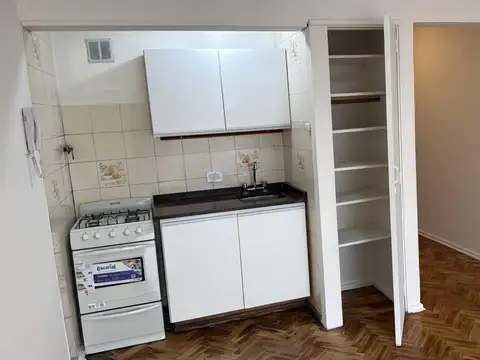 EXCELENTE DEPARTAMENTO MONOAMBIENTES - MUY LUMINOSO  - BARRIO DE SAN NICOLAS