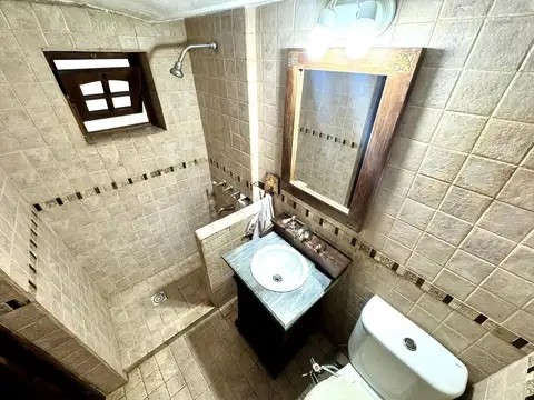 Depto Tipo Casa 4 ambientes con 2 baños