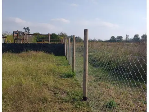 Terreno en Venta c/mejoras, Gral Hornos. L10059