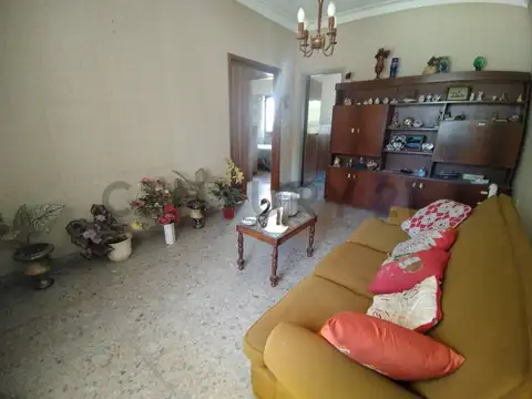 4 entre 78 y 79 2300