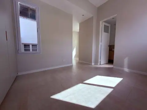 Depto Tipo Casa en Venta al Sureste