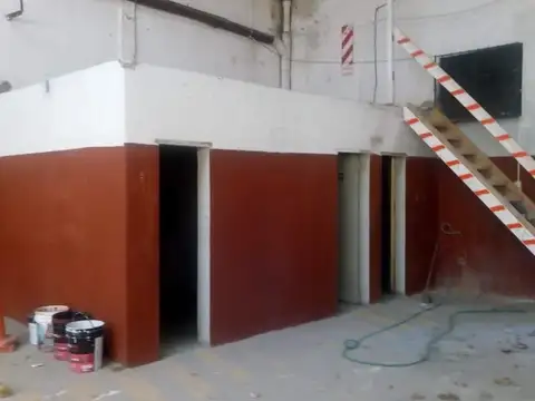 Galpon en Alquiler 30  mts Fondo