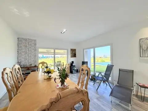 Casa en Venta en Horizontes al Sur, USD 219.000