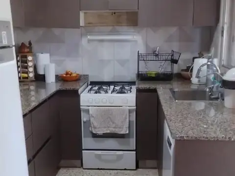 Depto Tipo Casa en Venta en Villa Maipú, USD 150.000