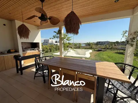 Puertos del Lago - Riberas -