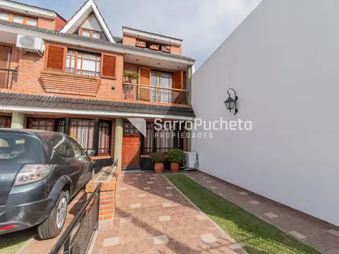 Depto Tipo Casa en Venta 17 años