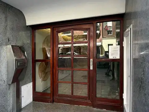 VENTA MONOAMBIENTE LATERAL AV.COLÓN PLAZA  MITRE