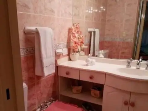 Casa en Venta en Villa Lugano, USD 240.000