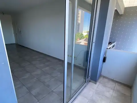 Departamento en Alquiler en La Plata, $ 320.000