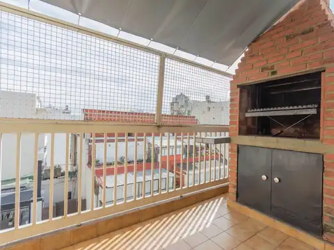 Depto venta 6amb Recoleta  P 10 y 11 Permuta Cred
