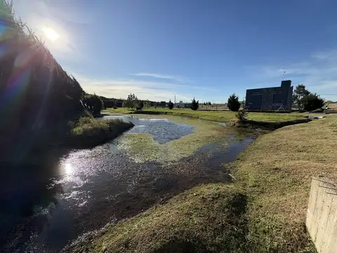 Terreno en Arana. Barrio Cerrado "Rincón Dorado.