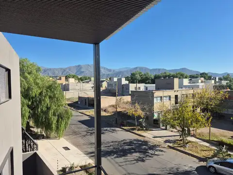 Dpto en Venta 2do Piso - Frente a Dalvian - Calle Dr Notti N° 10