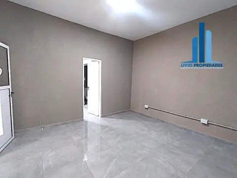 Depto Tipo Casa en Alquiler de 2 dormitorios