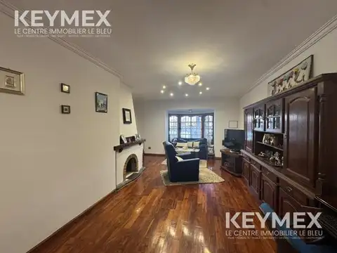Casa en Planta Baja con Jardín y Garaje en Florida (A 1 cda. Estación)