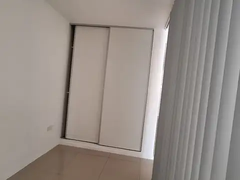 Excelente MONOAMBIENTE - Apto Profesional - Contrafrente Super Luminoso