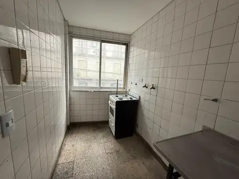 Hipolito Yrigoyen 2700