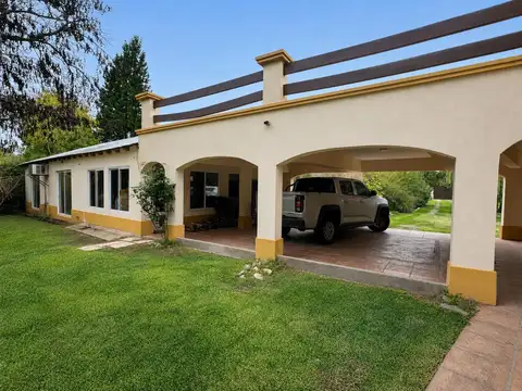 Casa en Alquiler en Countries y Barrios Cerrados en Exaltacion de la Cruz, USD 1.200