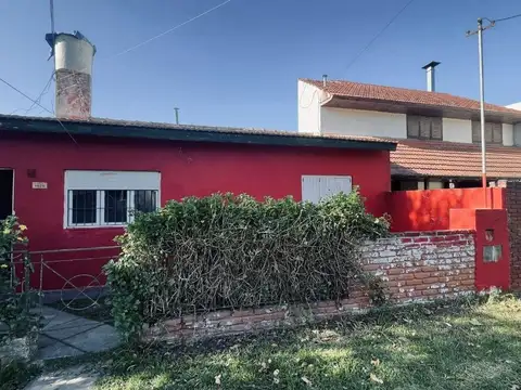 VENTA PH 3 AMBIENTES A RECICLAR AEROPARQUE