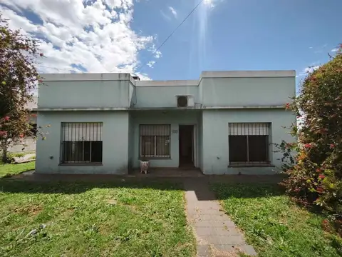 CASA EN VENTA EN LAS FLORES BUENOS AIRES