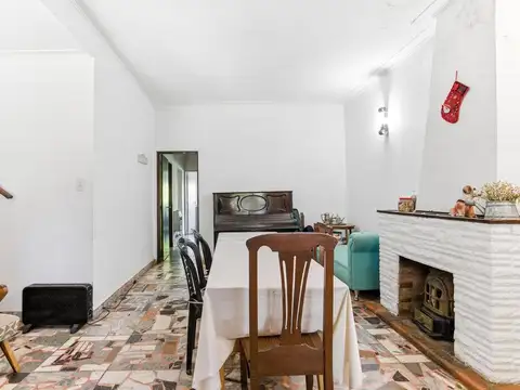 Casa en Venta con 1 cochera