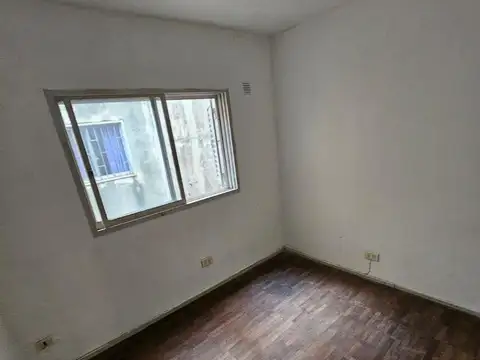 Balcarce 53 , Piso 01