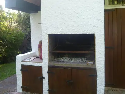 Casa en Venta con 4 cocheras