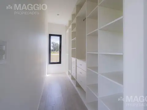 Casa en Venta al Este