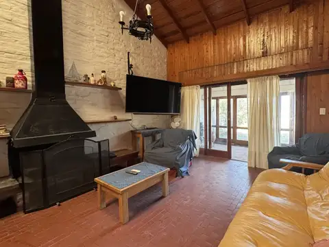 Depto Tipo Casa en Venta de 5 ambientes