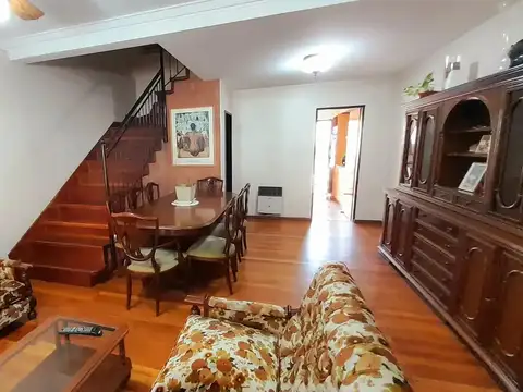 Casa en Venta en Olivos, USD 240.000