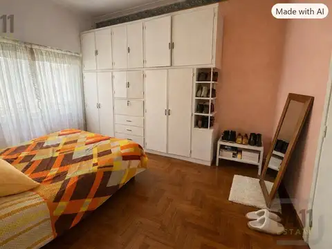 Casa en Venta con 4 cocheras