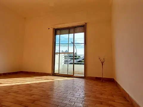 VENTA DPTO 2 AMB PROFESIONAL/CREDITO LANUS CENTR0