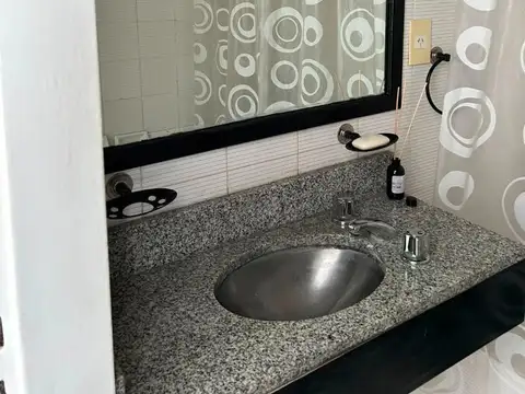 Austria 2600, Piso 4