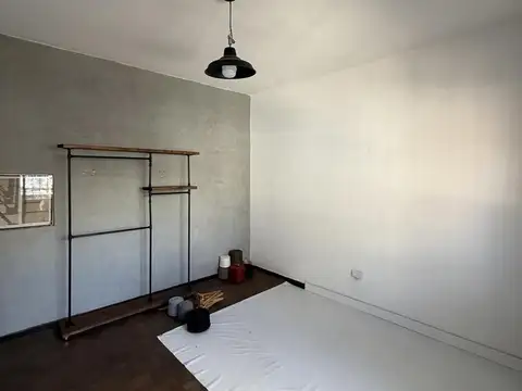 Depósito en alquiler Florida oeste. 225 m2
