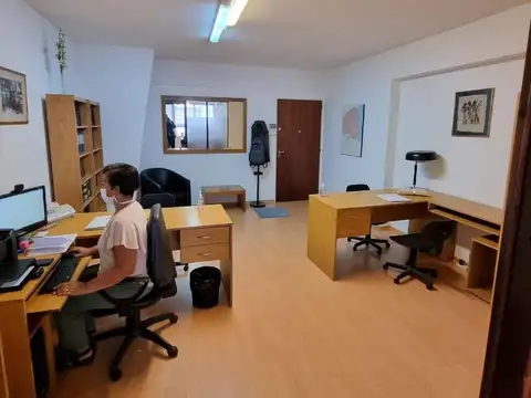 Oficina en Venta en Recoleta, USD 48.000