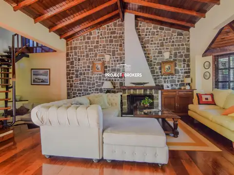 Casa en Venta en Castelar Norte, USD 195.000