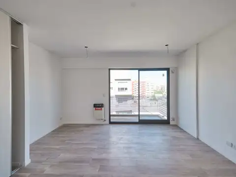 Avenida Teniente General Donato Álvarez 700