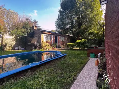 Casa 3 ambientes con 2 baños