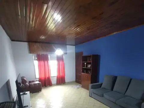 CASA EN VENTA – VILLA REGINA, APTA CRÉDITO