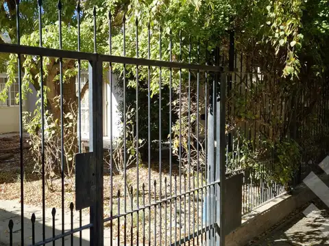 EN VENTA CASA PLOTTIER NEUQUÉN | LOTEO LOS ÁNGELES | Lote 408 m² | 2 Dorm + Estudio | Garage