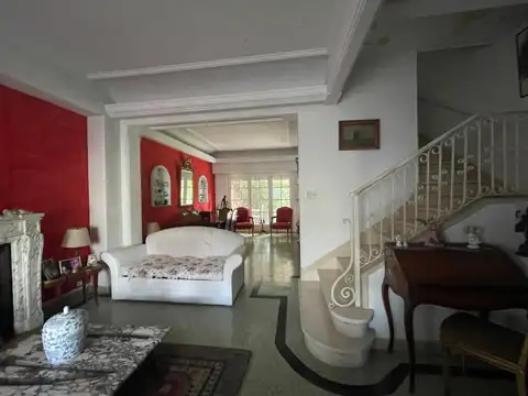 CASA 4 DOR, mb LOTE, JARDÍN, PILETA Y QUINCHO en La Lucila 