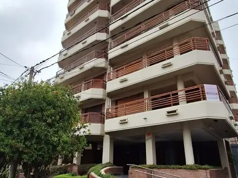 Departamento 3 ambiente con cochera en alquiler en Punta Mogotes
