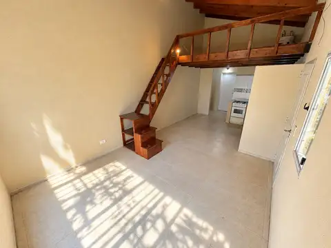 Depto Tipo Casa en Venta de 2 dormitorios