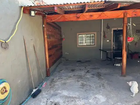 Casa en Venta en Barrio Independencia (Km.29), USD 55.000