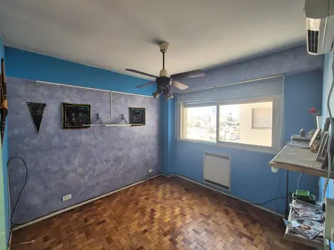 DEPARTAMENTO SEMIPISO 3 AMBIENTES  BARRACAS