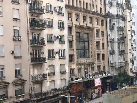 Talcahuano al 1000 Piso 2